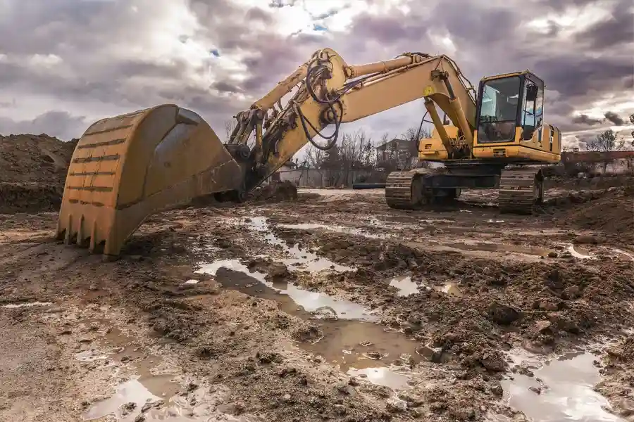 What To Expect During A Land Clearing And Grading Job in Pineville, NC